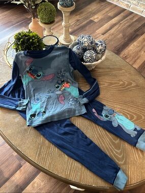 Walt Disney Lilo & Stitch Blue Kids Pajama Set size 10